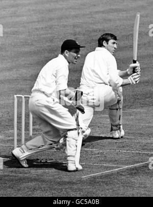 Cricket - County Championship 1969 - Middlesex gegen Essex - Lord's. Der Schlagmann von Middlesex, Peter Howard Parfitt, in Aktion Stockfoto