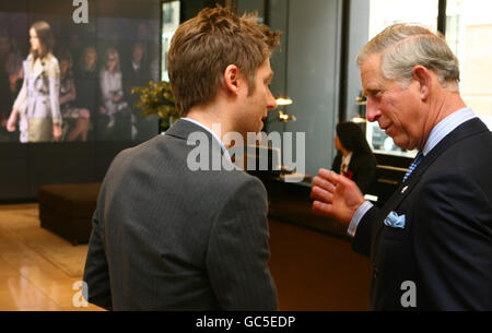 Der Prince Of Wales eröffnet neue Burberry HQ Stockfoto