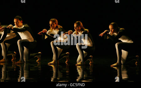 Die Rambert The Comedy Of Change premiere Stockfoto