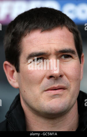 Fußball - Coca-Cola Football League Championship - Derby County / Wolverhampton Wanderers - Pride Park. Nigel Clough, Manager von Derby County Stockfoto