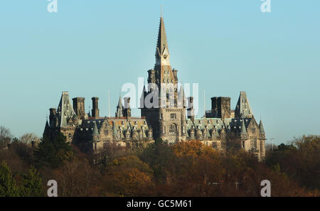 Allgemeine Ansicht des renommierten Fettes College in Edinburgh, der Schule, die vom ehemaligen Premierminister Tony Blair besucht wurde, die vier Schüler ausgewiesen hat, nachdem sie mit Drogen gefangen wurden. Stockfoto