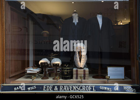 Ede & Ravenscroft, Kleidung schneidern und Gewand Entscheidungsträger für die Anwaltschaft, Chancery Lane, London, England, UK Stockfoto