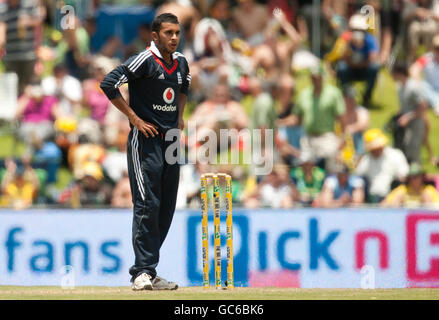 Der englische Adil Rashid während des zweiten One Day International im Centurion Cricket Ground, Johannesburg, Südafrika. Stockfoto