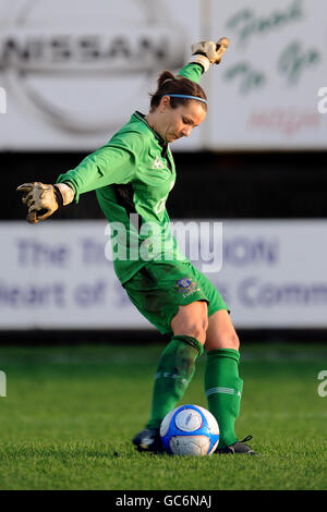 Fußball - FA Tesco Women's Premier League - Everton gegen Chelsea - The Arriva Stadium. Everton Torhüterin Emily Westwood Stockfoto