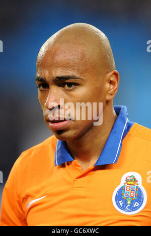 Fußball - UEFA Champions League - Gruppe D - FC Porto gegen Chelsea - Estadio do Dragao. Alvaro Pereira, FC Porto Stockfoto