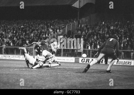 Fußball - Liga Division Three - Millwall V Sheffield Wednesday - The Den Stockfoto