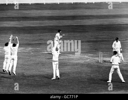 Cricket - Australien im britischen Inseln 1968 - Marylebone Cricket Club-Präsident XI V Australier - zweiter Tag des Herrn Cricket... Stockfoto