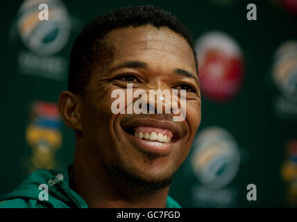 Makhaya Ntini aus Südafrika bei einer Pressekonferenz im Centurion Park, Südafrika, Südafrika. Stockfoto