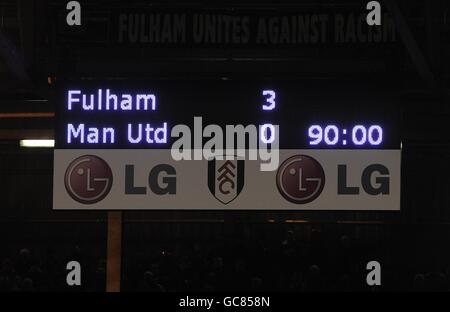 Fußball - Barclays Premier League - Fulham gegen Manchester United – Craven Cottage Stockfoto