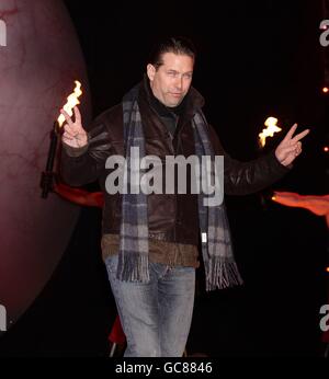 Stephen Baldwin kommt an, um das Haus in der Starts-Nacht von Celebrity Big Brother in den Elstree Studios, Borehamwood zu betreten. Stockfoto