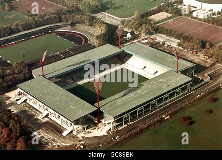 Geographie / Reisen, Deutschland, Nordrhein-Westfalen, Dortmund, Gebäude, Westfalenstadion, 1970er Jahre, Zusatzrechte-Clearences-nicht vorhanden Stockfoto