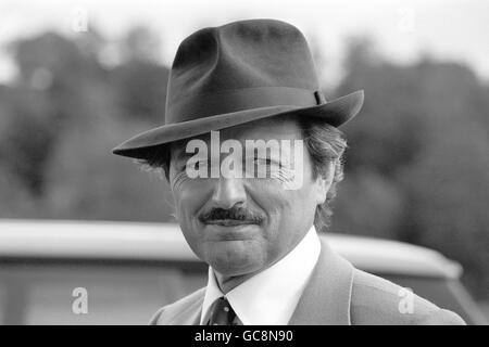 Schauspieler Peter Bowles, der in der TV-Serie "To The Manor Born" gegenüber Penelope Keith spielt. Stockfoto