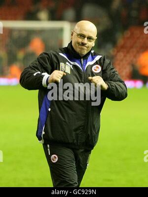 Caretaker Manager Brian McDermott feiert den Sieg nach dem Finale Pfeife Stockfoto