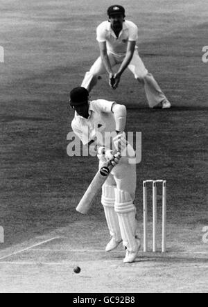 Cricket - England gegen Australien - Australien auf den Britischen Inseln 1981 (6. Test) - Tag zwei - das Oval. England Batman Geoff Boykott in Aktion 28. August 1981 Stockfoto