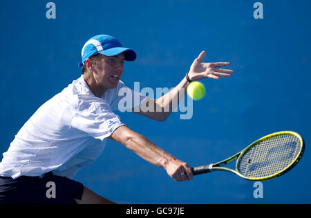 Der Großbritanniens Oliver Golding in Aktion in seinem Juniorspiel während der Australian Open im Melbourne Park, Melbourne. Stockfoto