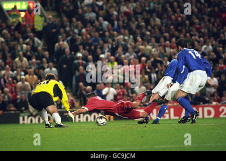 Fußball - FA Carling Premiership - Liverpool V Everton - Anfield Road Stockfoto