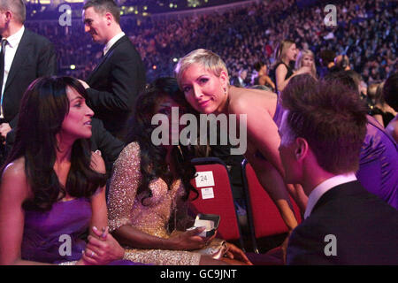 Sinitta und Heather Mills während der National Television Awards 2010 in der 02 Arena, London. Stockfoto