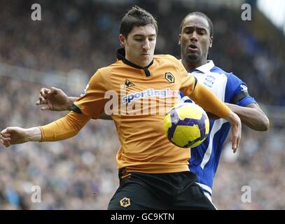 Stephen ward von Wolverhampton Wanderers (links) und Cameron Jerome von Birmingham City (Rechts) in Aktion Stockfoto