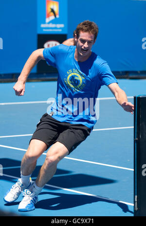 Tennis - Australian Open 2010 - Tag 8 - Melbourne Park. Andy Murray während seines Trainings vor seinem Spiel gegen Rafael Nadal während der Australian Open im Melbourne Park. Stockfoto