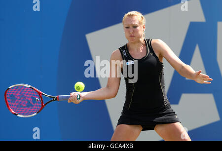 Die britische Elena Baltacha im Kampf gegen die russische Anastasia Pawljuchenkova Stockfoto