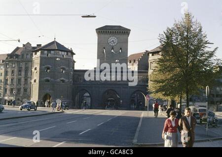 Geographie / Reisen, Deutschland, Bayern, München, Gebäude, Isartor, Außenansicht, 1957/1958, Additional-Rights-Clearences-not available Stockfoto