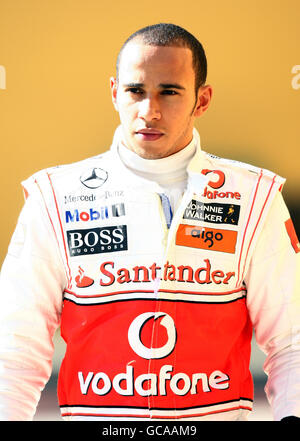 McLaren Lewis Hamilton während der Formel-1-Testreihe auf dem Circuit de la Comunitat Valenciana Ricardo Tormo, Valencia, Spanien. Stockfoto