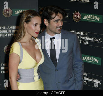 Colin Farrell und Alicja Bachleda besuchen die Europa-Premiere von Neil Jordans neuem Film Ondine im Savoy Cinema in Dublin - anlässlich der Eröffnung des Jameson Dublin International Film Festival. Stockfoto