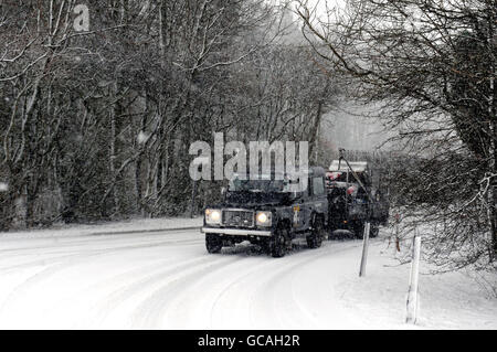 Winterwetter 19. Februar. Schnee fällt in Alnwick in Northumberland. Stockfoto