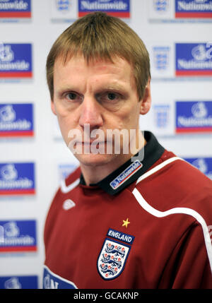 Fußball - Stuart Pearce Media-Sitzung - Nationwide Building Society Stockfoto