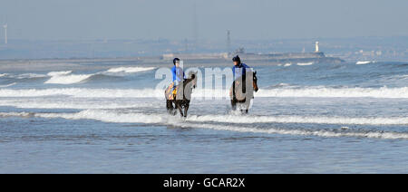 Pferderennen - Redcar Strand Galoppaden Stockfoto