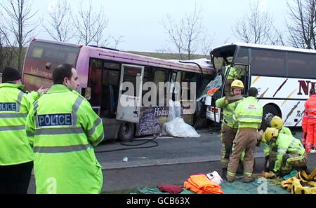 Busse-Absturz in Chester le Street Stockfoto