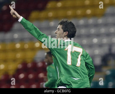 Irlands Ian Daly feiert sein Tor gegen Armenien während des UEFA U-21 Championship Qualifying-Spiels im Tallaght Stadium, Dublin. Stockfoto