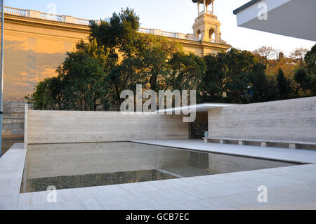 Barcelona-Pavillon von Ludwig Mies van der Rohe Stockfoto