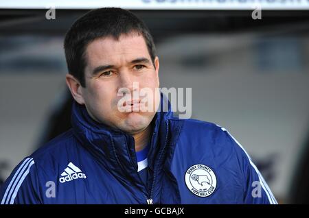 Fußball - Coca-Cola Football Championship - Derby County / Swansea City - Pride Park. Derby County Manager Nigel Clough vor dem Start Stockfoto