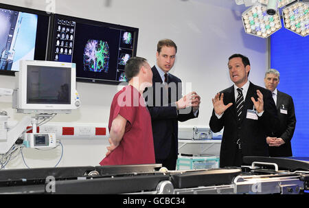 Prinz William besucht Alder Hey Kinderkrankenhaus Stockfoto