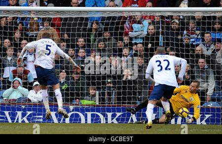 Fußball - Barclays Premier League - Burnley V Portsmouth - Turf Moor Stockfoto