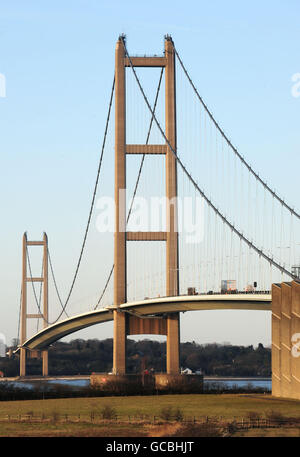 Eine allgemeine Ansicht der Humberbrücke, Hull.. Eine allgemeine Ansicht der Humberbrücke, Hull. Stockfoto