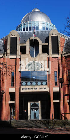 Rumpfmaterial. Eine allgemeine Ansicht des Hull Crown Court, Hull. Stockfoto