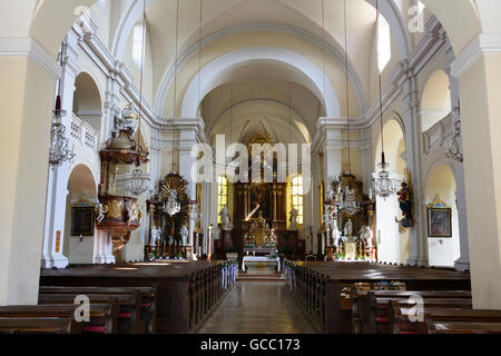 Wullersdorf Kirche St. Georg Österreich Niederösterreich, untere Österreich-Weinviertel Stockfoto