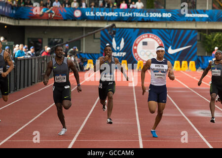 Eugene, USA. 8. Juli 2016. Hoch-Schooler Michael Norman Heat 1 der Herren 200m Halbfinale mit Justin Gatlin gewinnt 0,02 Sekunden hinter ihm an den 2016 USATF Olympic Trials in historischen Hayward Field in Eugene, Oregon, USA. Bildnachweis: Joshua Rainey/Alamy Live-Nachrichten. Stockfoto