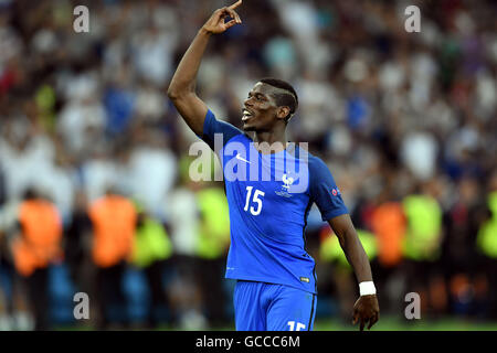 Paul Pogba (FRA), 7. Juli 2016 - Fußball / Fußball: Paul Pogba von Frankreich feiert nach dem Gewinn der UEFA EURO 2016 semi-Final-Partie zwischen Deutschland 0-2 Frankreich im Stade Velodrome in Marseille, Frankreich. (Foto: Aicfoto/AFLO) Stockfoto