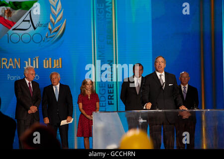 Paris, Frankreich. 9. Juli 2016. "Free Iran", jährliche Zusammenkunft der iranischen Gemeinschaften, Bourget, Paris, Frankreich, 9. Juli 2016 Credit: Ania Freindorf/Alamy Live News Stockfoto