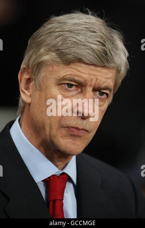 Fußball - UEFA Champions League - 16. Runde - zweite Etappe - Arsenal gegen FC Porto - Emirates Stadium. Arsenal-Manager Arsene Wenger vor dem Start Stockfoto