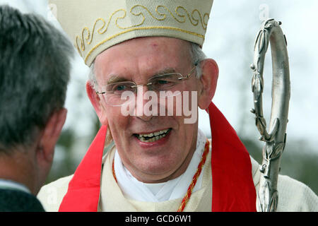 Kardinal sagt sorry über pädophile Priester Stockfoto