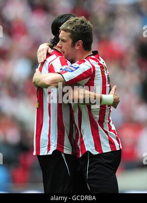 Fußball - Johnstone es Paint Trophy - Finale - Carlisle United V Southampton - Wembley-Stadion Stockfoto