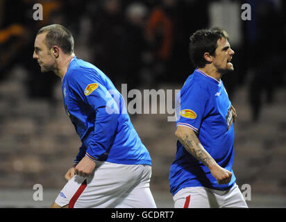 Kris Boyd von Ranger (links) feiert das Tor mit seinem Teamkollegen Nacho Novo (Rechts) Stockfoto