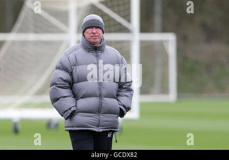 Fußball - UEFA Champions League - Viertel-Final - Rückspiel - Manchester United gegen Bayern München - Manchester United Training... Stockfoto