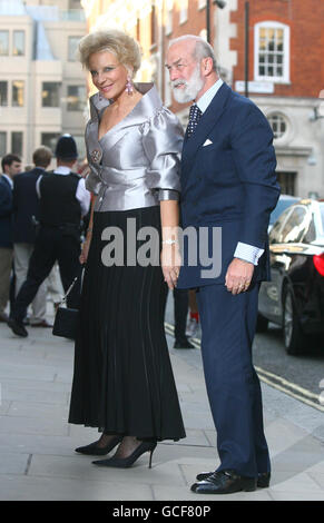 Prinz und Prinzessin Michael von Kent besuchen die Produktionpremiere von Aida im Royal Opera House in London. Stockfoto