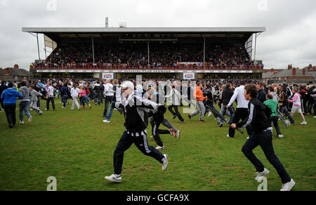 Fußball - Coca-Cola Football League Two - Grimsby Town V Barnet - Blundell Park Stockfoto