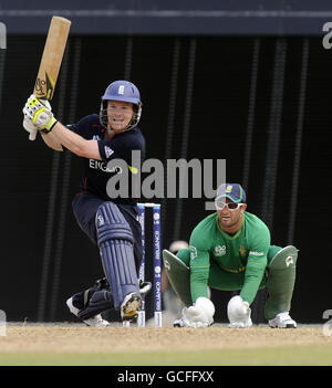 Der englische Eoin Morgan in Aktion während des ICC T20 Warm Up Match im Kensington Oval, Bridgetown, Barbados. Stockfoto